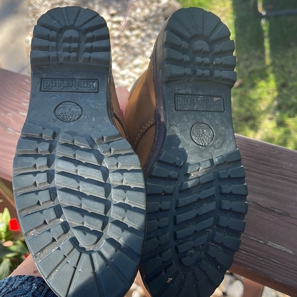 Timberland boots size 5.5 children’s - Picture 3 of 5